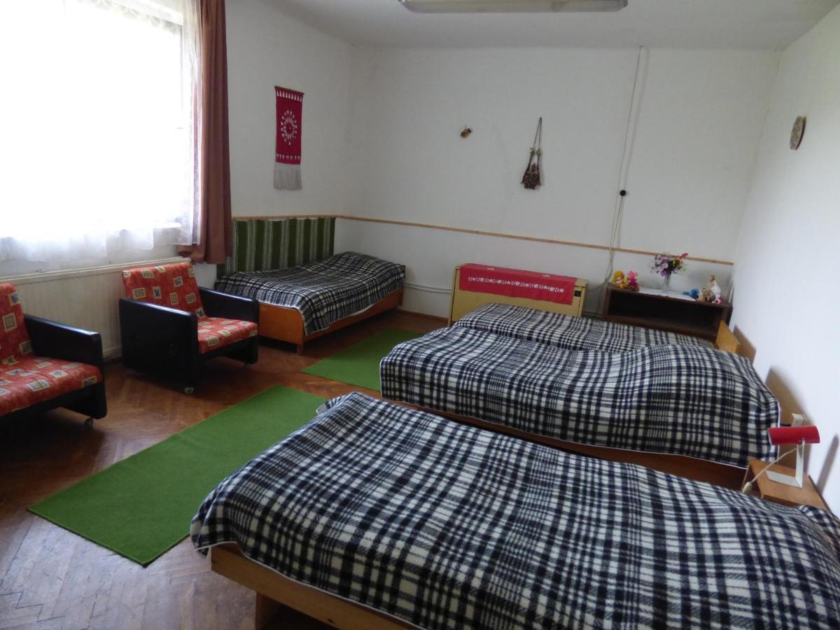 Agoc Vendeghaz Hotel Alsoberecki Екстериор снимка